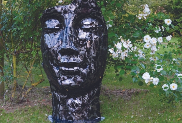 Statue visage  métal mosaïque 